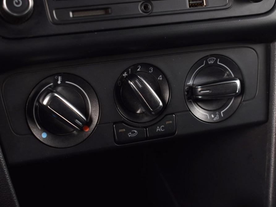 Volkswagen Polo V Кемерово  - изображение 16