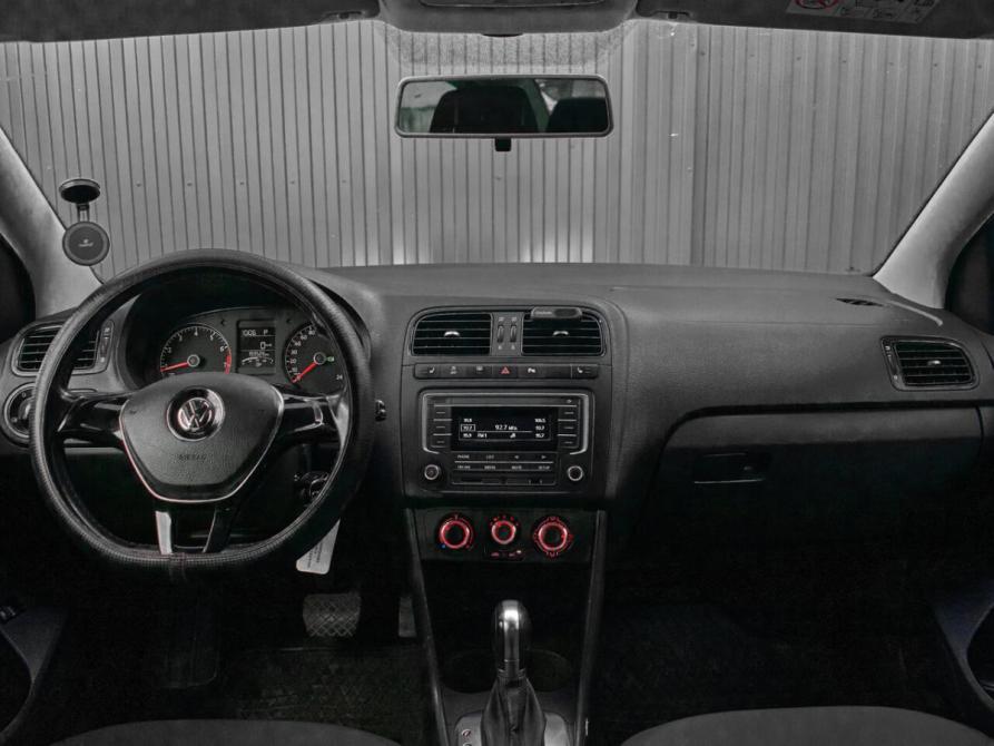Volkswagen Polo V Рестайлинг Екатеринбург  - изображение 11
