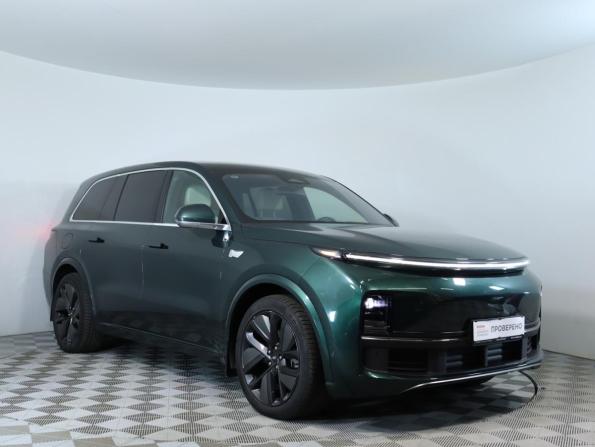 Li Auto (Lixiang) L9 I с пробегом 2023 года, цена 5 100 000 рублей, 92128 км, внедорожник, Автокод Объявления