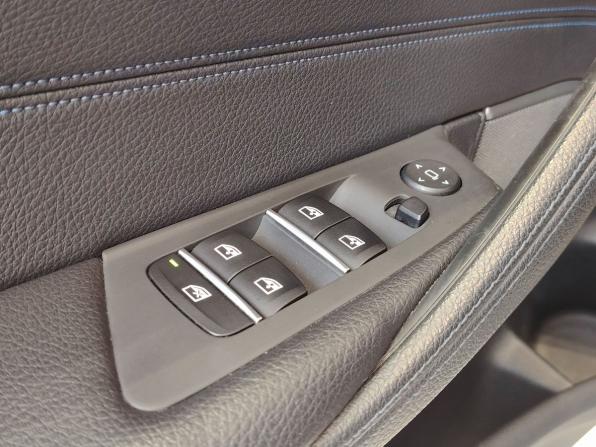 BMW 5 серии VII (G30/G31/G38) с пробегом 2018 года, цена 3 250 000 рублей, 135000 км, седан, Автокод Объявления