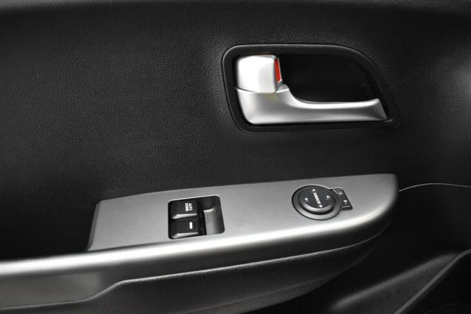 Kia Rio III Рестайлинг с пробегом 2016 года, цена 1 045 000 рублей, 78274 км, хэтчбек, Автокод Объявления
