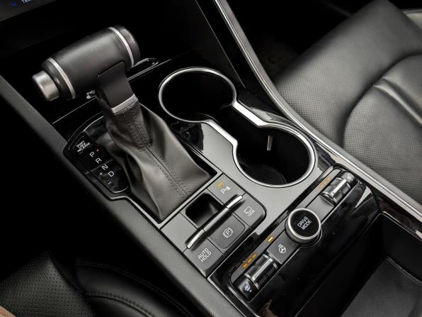 Kia K5 III с пробегом 2021 года, цена 2 750 000 рублей, 59692 км, седан, Автокод Объявления