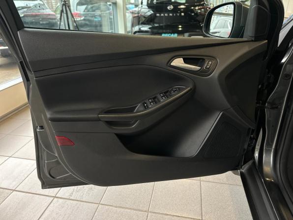 Ford Focus III Рестайлинг с пробегом 2017 года, цена 1 130 000 рублей, 113059 км, хэтчбек, Автокод Объявления