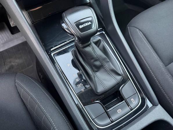 Skoda Karoq I с пробегом 2020 года, цена 1 725 000 рублей, 180827 км, внедорожник, Автокод Объявления