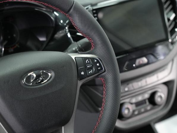 Lada (ВАЗ) Vesta I с пробегом 2017 года, цена 845 000 рублей, 140064 км, седан, Автокод Объявления