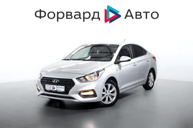 Hyundai Solaris II с пробегом 2018 года, цена 1 290 000 рублей, 162307 км, седан, Автокод Объявления