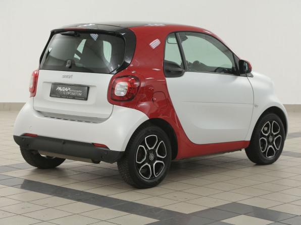 Smart Fortwo III с пробегом 2018 года, цена 1 059 000 рублей, 101900 км, хэтчбек, Автокод Объявления
