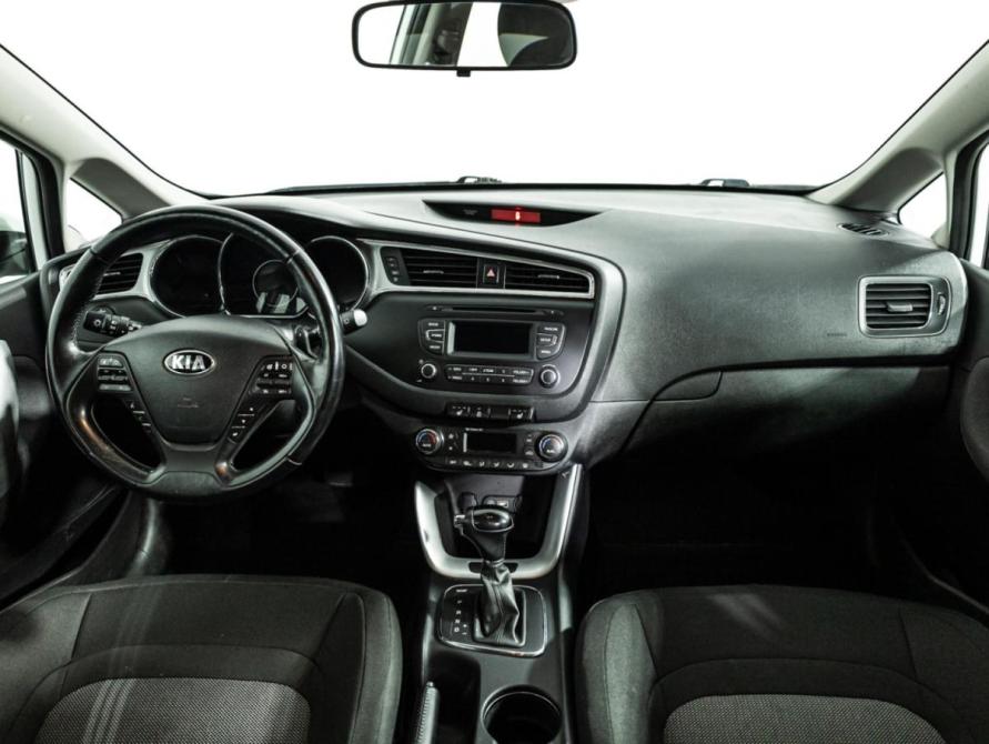Kia Ceed II Рестайлинг Санкт-Петербург  - изображение 14