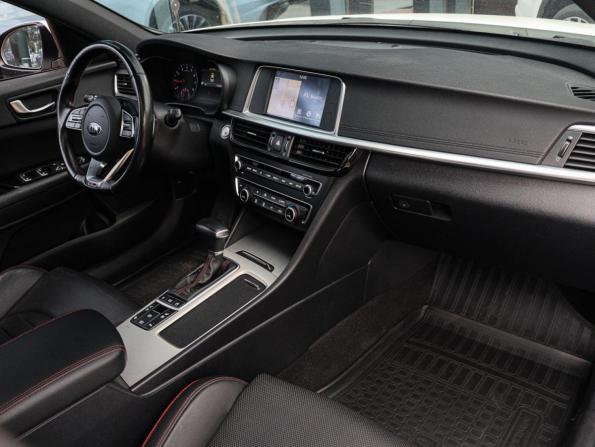 Kia Optima IV Рестайлинг с пробегом 2018 года, цена 2 600 000 рублей, 81679 км, седан, Автокод Объявления