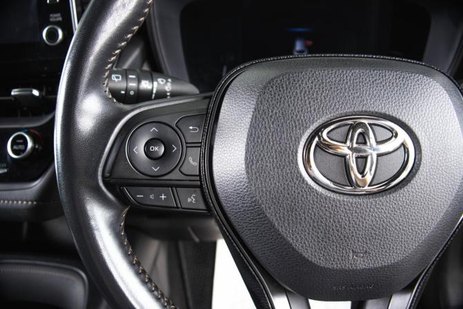 Toyota Corolla XII (E210) с пробегом 2020 года, цена 1 849 000 рублей, 64100 км, универсал, Автокод Объявления