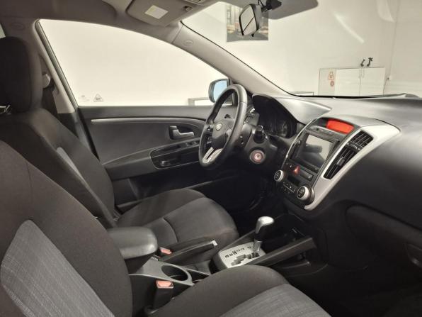 Kia Ceed I Рестайлинг с пробегом 2012 года, цена 662 000 рублей, 190000 км, универсал, Автокод Объявления