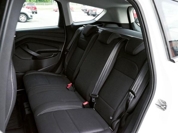 Ford Kuga II Рестайлинг с пробегом 2018 года, цена 1 220 000 рублей, 236227 км, внедорожник, Автокод Объявления