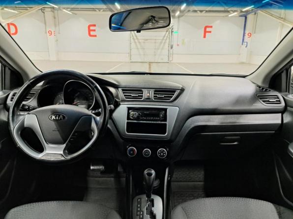 Kia Rio III Рестайлинг с пробегом 2015 года, цена 929 999 рублей, 157827 км, седан, Автокод Объявления