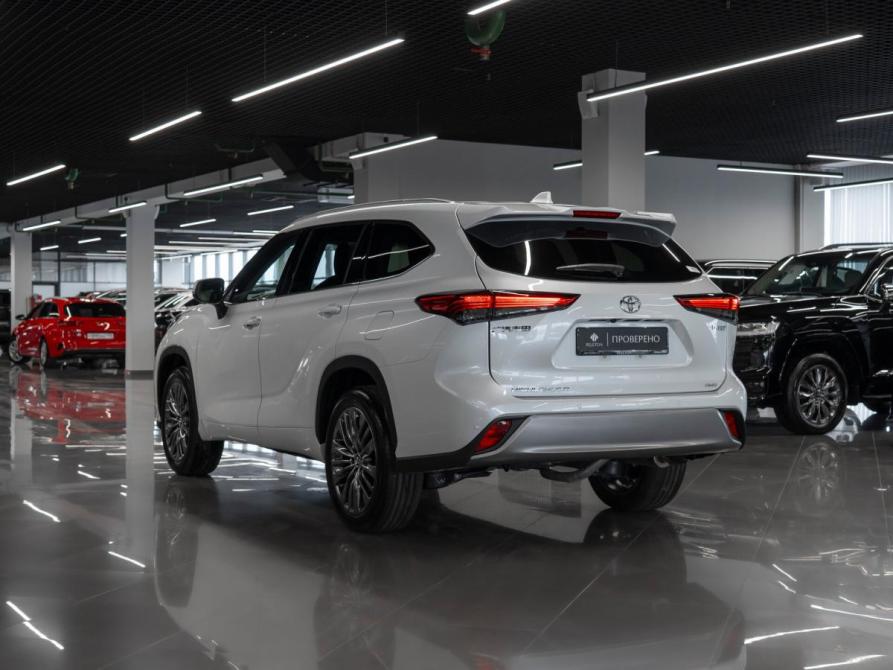 Toyota Highlander IV (XU70) Москва  - изображение 4