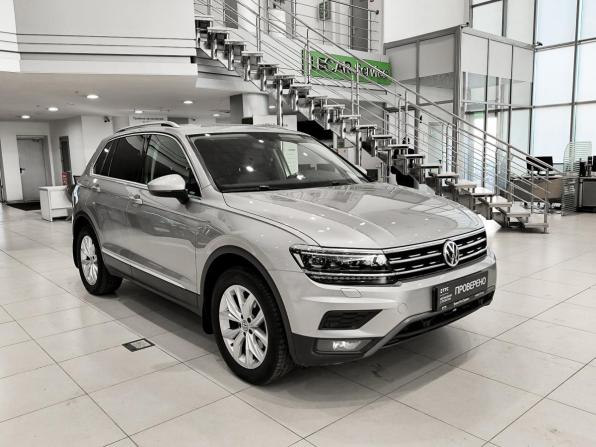 Volkswagen Tiguan II с пробегом 2018 года, цена 2 930 000 рублей, 62768 км, внедорожник, Автокод Объявления