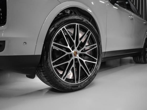 Новый Porsche Cayenne III Рестайлинг 2025 года, цена 19 022 100 рублей, внедорожник, Автокод Объявления
