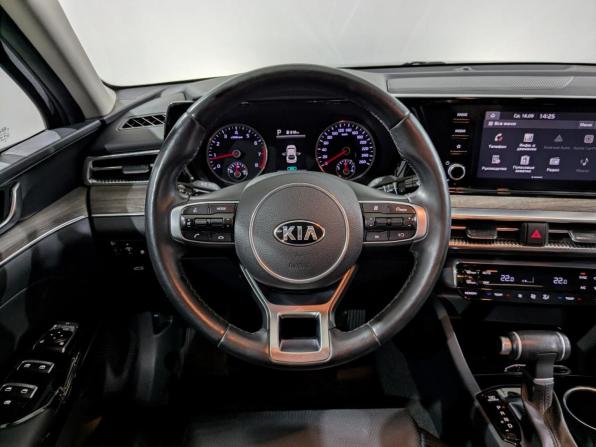 Kia K5 III с пробегом 2021 года, цена 2 700 000 рублей, 26158 км, седан, Автокод Объявления
