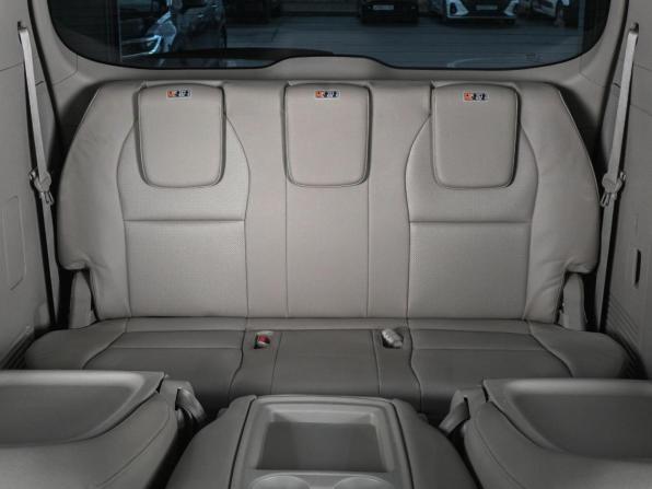 Kia Carnival III с пробегом 2020 года, цена 3 549 000 рублей, 55768 км, минивэн, Автокод Объявления