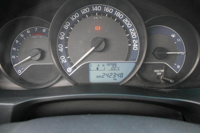 Toyota Corolla XI (E160 E170 E180) с пробегом 2014 года, цена 1 188 000 рублей, 242000 км, седан, Автокод Объявления