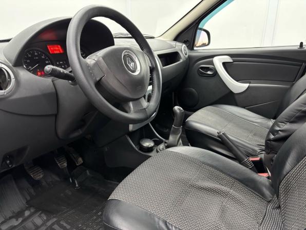 Renault Logan I Рестайлинг с пробегом 2014 года, цена 479 000 рублей, 121715 км, седан, Автокод Объявления