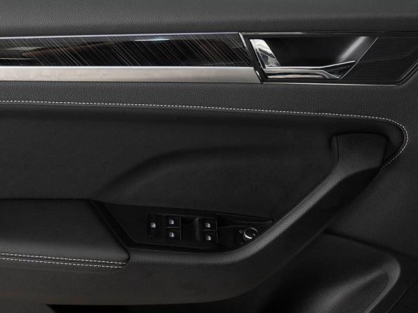Skoda Superb III Рестайлинг с пробегом 2024 года, цена 4 635 000 рублей, 6600 км, лифтбек, Автокод Объявления