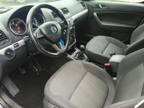 Skoda Yeti I Рестайлинг с пробегом 2016 года, цена 1 229 000 рублей, 114971 км, внедорожник, Автокод Объявления