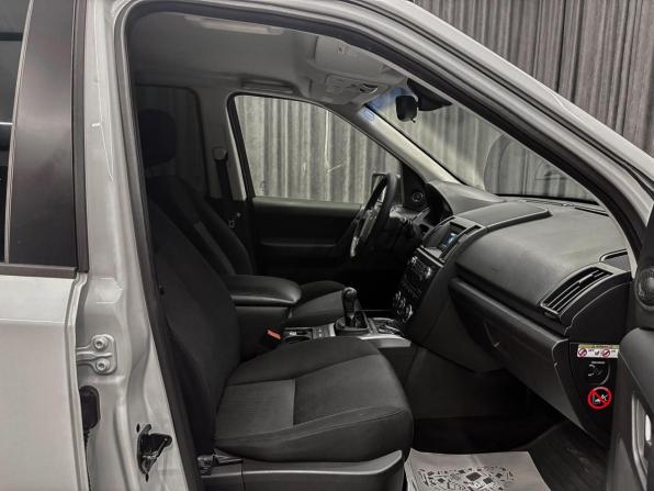 Land Rover Freelander II Рестайлинг 2 с пробегом 2014 года, цена 1 349 000 рублей, 223000 км, внедорожник, Автокод Объявления