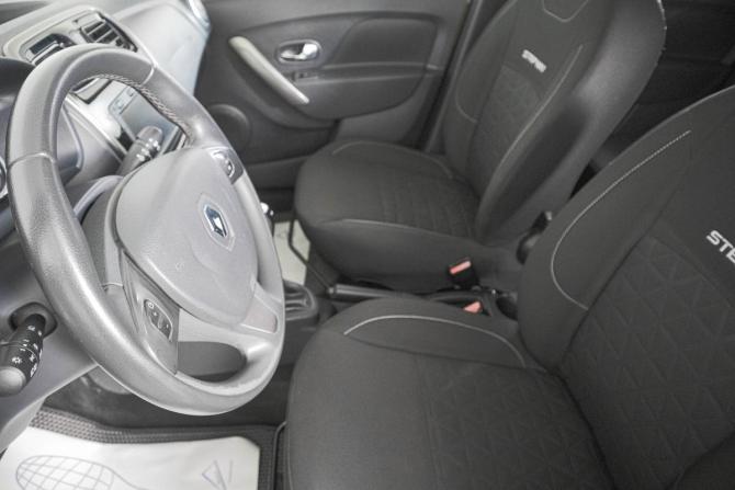 Renault Sandero II с пробегом 2017 года, цена 1 029 000 рублей, 122000 км, хэтчбек, Автокод Объявления