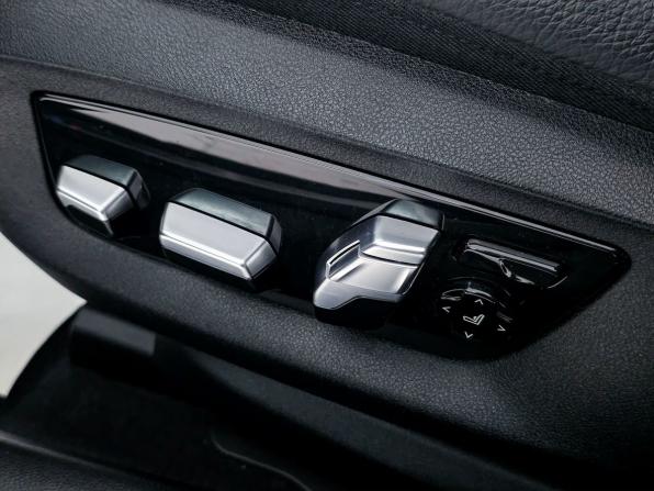 BMW 5 серии VII (G30/G31/G38) Рестайлинг с пробегом 2020 года, цена 4 275 000 рублей, 105668 км, универсал, Автокод Объявления