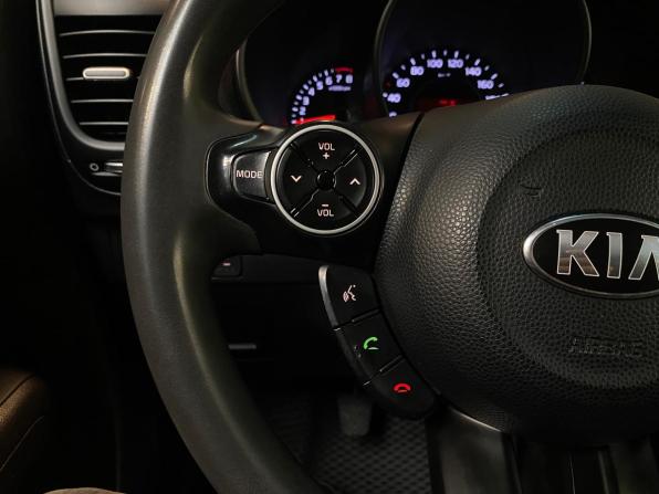 Kia Soul II Рестайлинг с пробегом 2018 года, цена 1 190 000 рублей, 202894 км, хэтчбек, Автокод Объявления