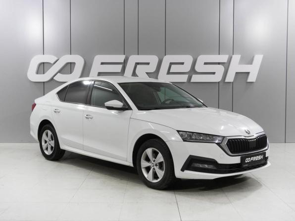 Skoda Octavia IV (A8) с пробегом 2021 года, цена 2 069 000 рублей, 122402 км, лифтбек, Автокод Объявления