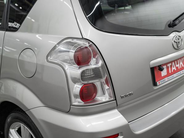 Toyota Corolla Verso I Рестайлинг 2 с пробегом 2008 года, цена 800 000 рублей, 191132 км, компактвэн, Автокод Объявления