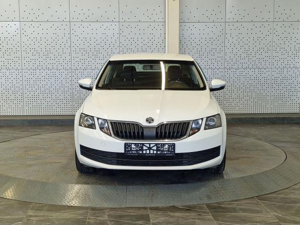 Skoda Octavia III (A7) Рестайлинг с пробегом 2017 года, цена 1 010 000 рублей, 123054 км, лифтбек, Автокод Объявления