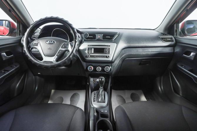 Kia Rio III Рестайлинг с пробегом 2015 года, цена 869 000 рублей, 200000 км, седан, Автокод Объявления