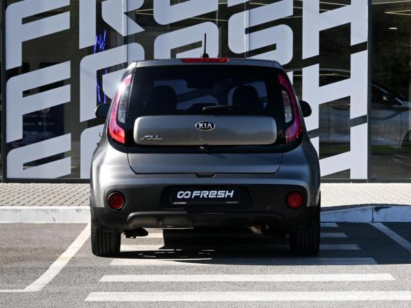 Kia Soul II Рестайлинг с пробегом 2018 года, цена 1 185 000 рублей, 214949 км, хэтчбек, Автокод Объявления