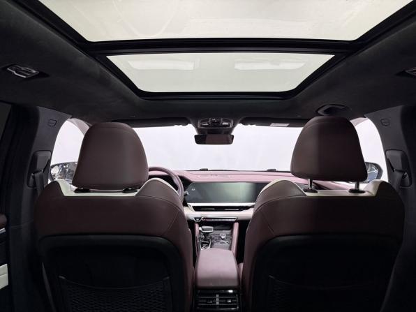 Geely Monjaro I с пробегом 2022 года, цена 3 150 000 рублей, 56650 км, внедорожник, Автокод Объявления