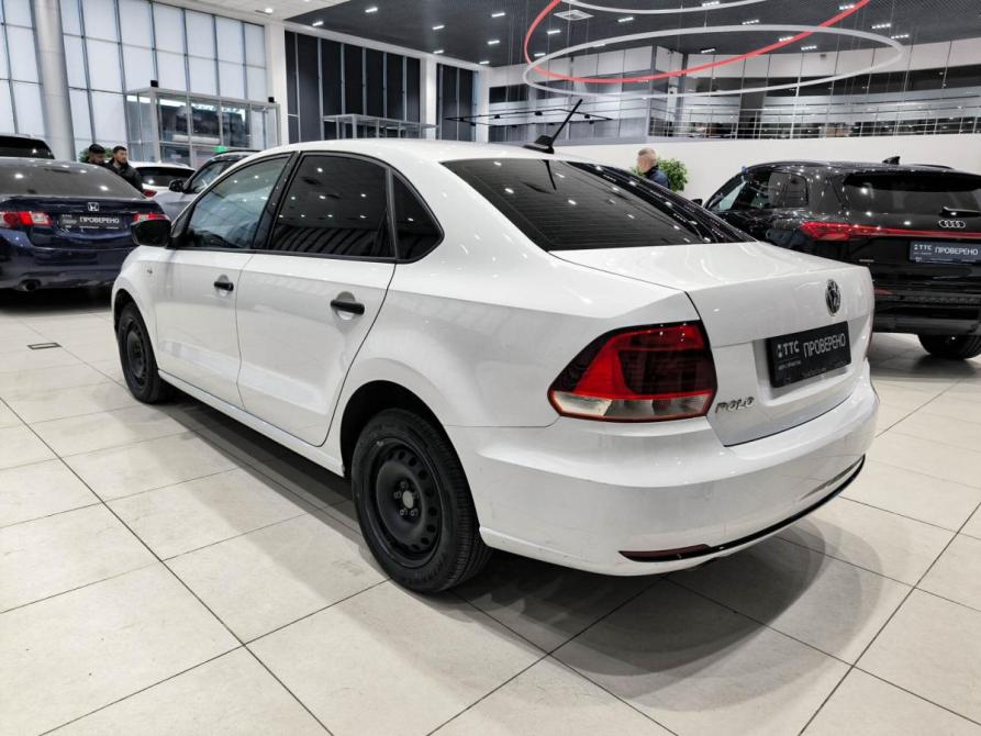Volkswagen Polo V Рестайлинг Казань  - изображение 8
