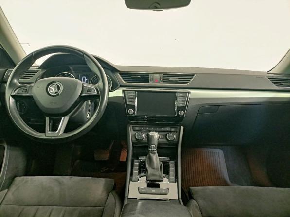 Skoda Superb III с пробегом 2016 года, цена 1 749 000 рублей, 154700 км, лифтбек, Автокод Объявления