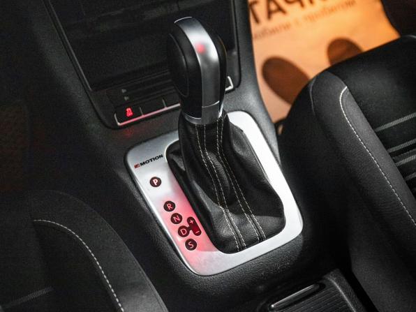 Volkswagen Tiguan I Рестайлинг с пробегом 2016 года, цена 1 415 000 рублей, 210963 км, внедорожник, Автокод Объявления