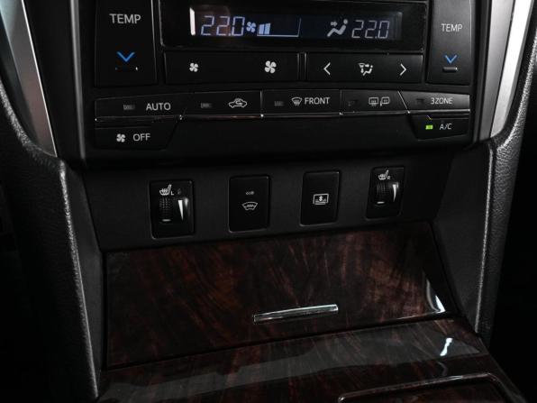 Toyota Camry VII (XV50) Рестайлинг с пробегом 2016 года, цена 2 249 000 рублей, 183944 км, седан, Автокод Объявления