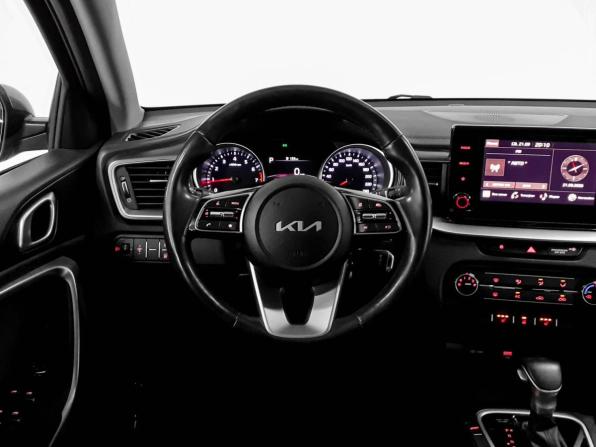 Kia Ceed III Рестайлинг с пробегом 2022 года, цена 1 970 000 рублей, 43258 км, хэтчбек, Автокод Объявления