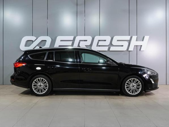 Ford Focus IV с пробегом 2019 года, цена 1 544 000 рублей, 193340 км, универсал, Автокод Объявления