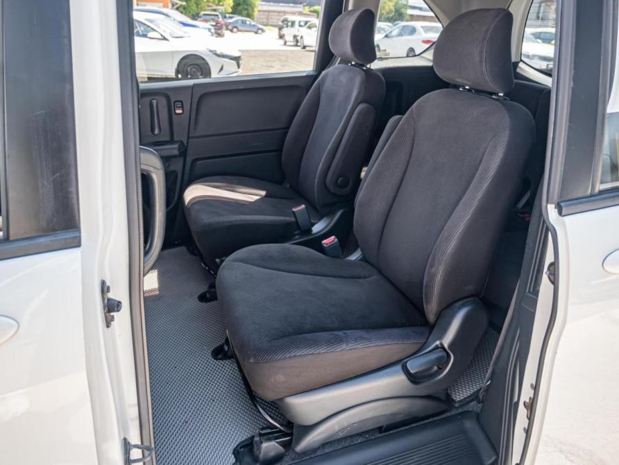 Honda Freed I Краснодар  - изображение 7