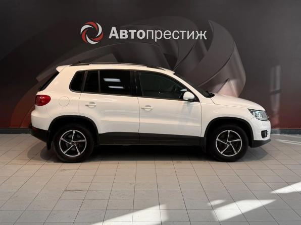 Volkswagen Tiguan I Рестайлинг с пробегом 2012 года, цена 1 050 000 рублей, 176000 км, внедорожник, Автокод Объявления