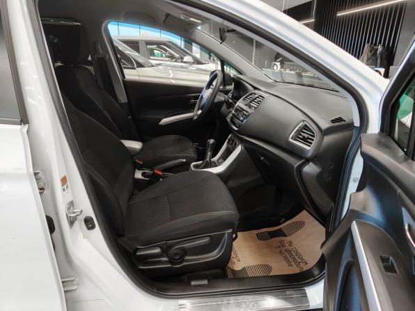 Suzuki SX4 II (S-Cross) Рестайлинг с пробегом 2019 года, цена 1 686 000 рублей, 82241 км, хэтчбек, Автокод Объявления