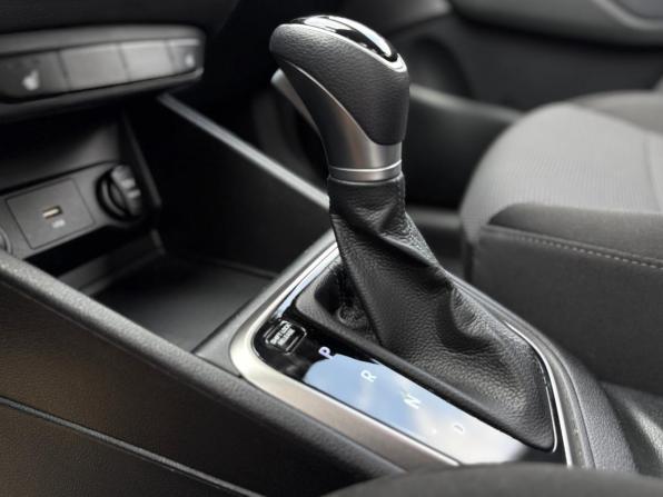 Hyundai Solaris II Рестайлинг с пробегом 2021 года, цена 1 790 000 рублей, 55171 км, седан, Автокод Объявления