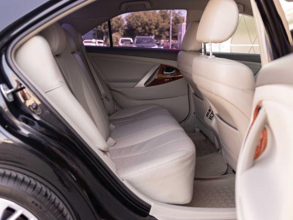 Toyota Camry VI (XV40) Рестайлинг с пробегом 2011 года, цена 1 320 000 рублей, 201532 км, седан, Автокод Объявления