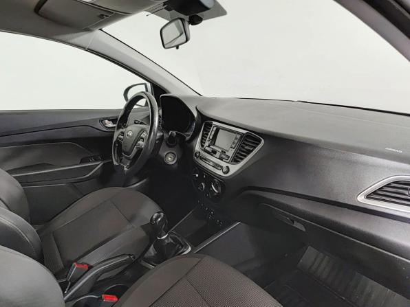 Hyundai Solaris II с пробегом 2018 года, цена 1 200 000 рублей, 130000 км, седан, Автокод Объявления