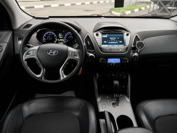 Hyundai ix35 I Рестайлинг с пробегом 2014 года, цена 1 380 000 рублей, 166555 км, внедорожник, Автокод Объявления