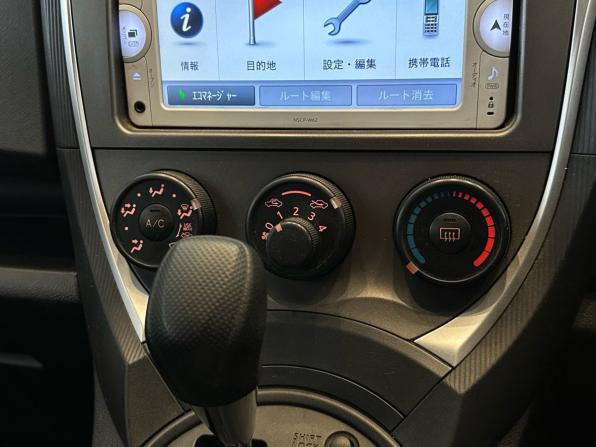 Toyota Ractis II с пробегом 2013 года, цена 1 049 000 рублей, 165309 км, хэтчбек, Автокод Объявления